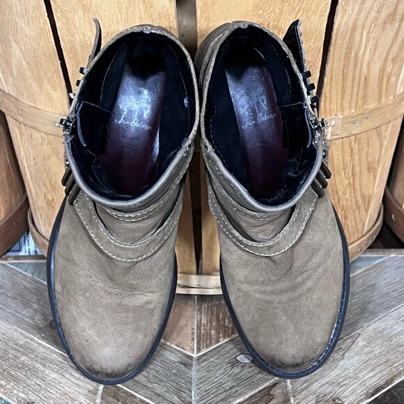 Circus by Sam Edelman Gia Taupe Olive Leather Chunky Heel Moto Boot Women Size 8 - Picture 10 of 12